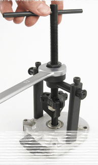 EXTRACTEUR DE ROULEMENT PILOTE 12-38 MM — YATO YT-2510 - SME IMPORT