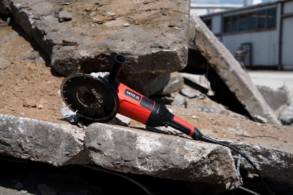 MEULEUSE ANG.2800W 230MM — YATO YT-82110 - SME IMPORT